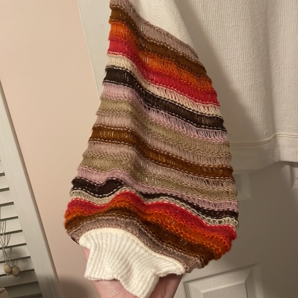 Free People “Cha Cha” Balloon Sleeve Top - Picture 7 of 15